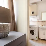 Home 32