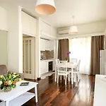 Home 32