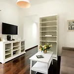 Home 32
