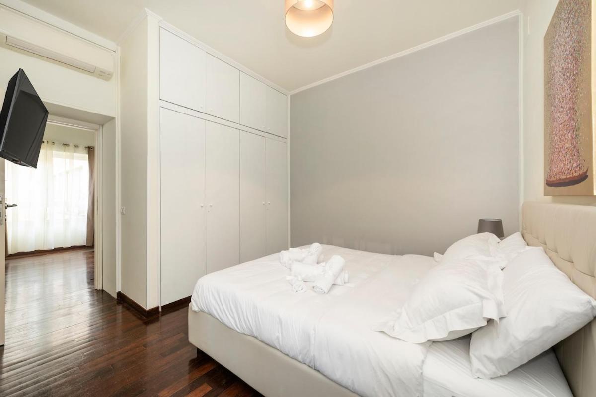 32 Apartment